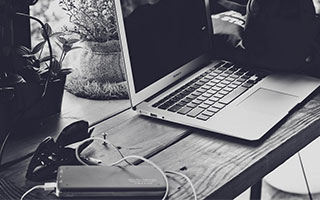 澳亚国际手游官网-火箭三分大战胜步行者，赢得四连胜，继续领先西南区