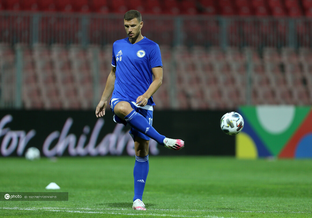 澳亚国际在线登录-波黑力争晋级，波兰士气高涨迎战的简单介绍