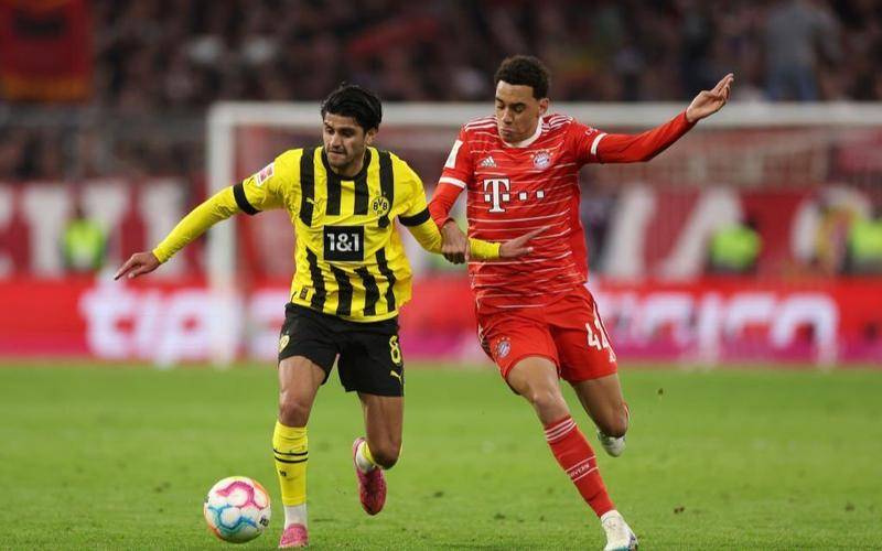 澳亚国际手游官网-拜仁慕尼黑锋线造火车，重夺德甲榜首的简单介绍