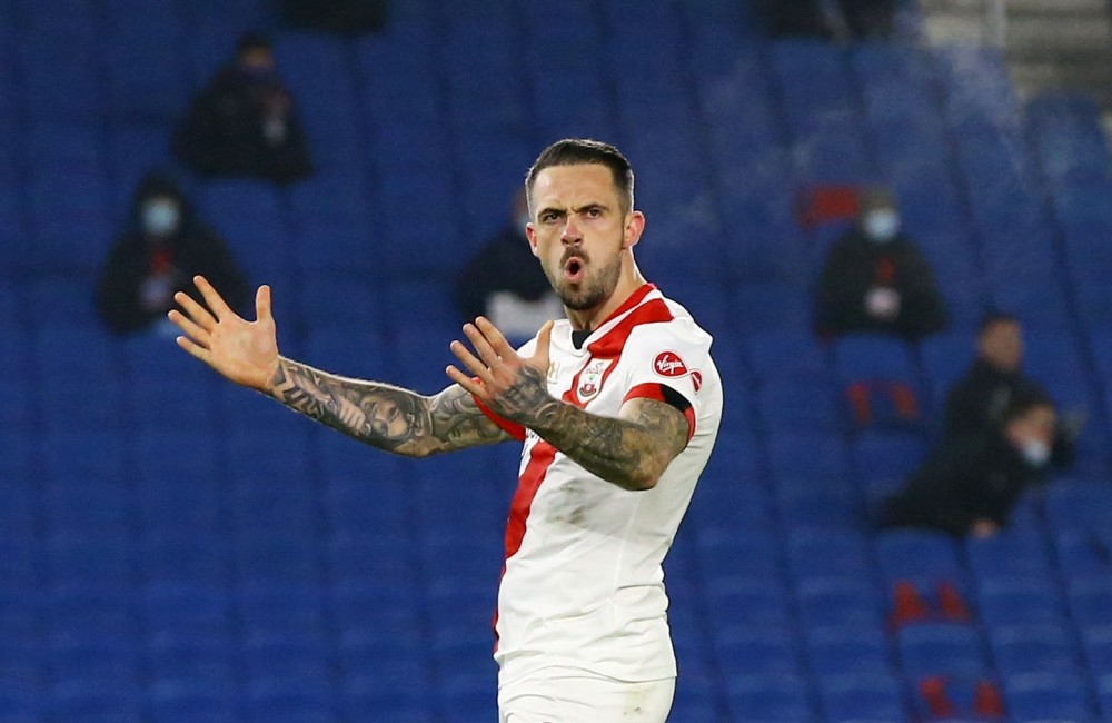 澳亚国际app-南安普顿惊险逆转，结束连败颓势